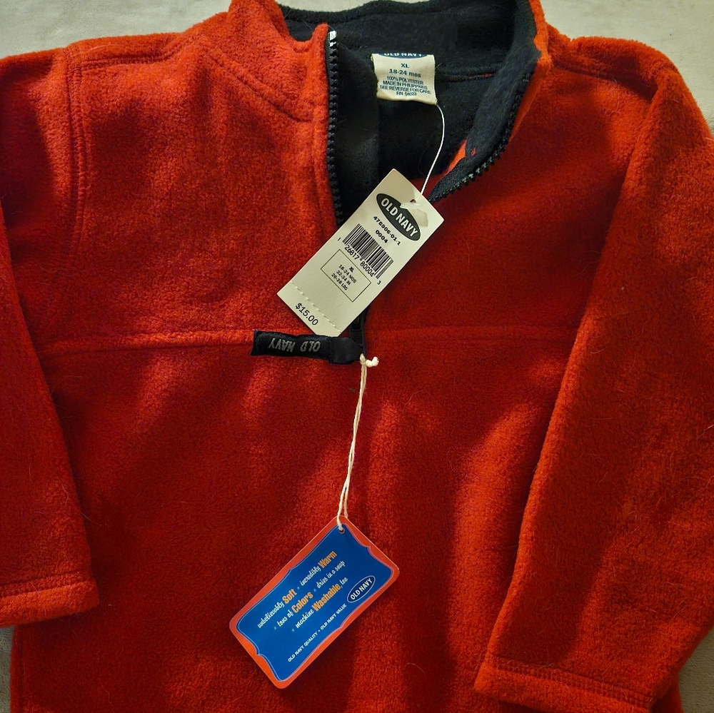 🟥OLD NAVY Boys Red Fleece🟥